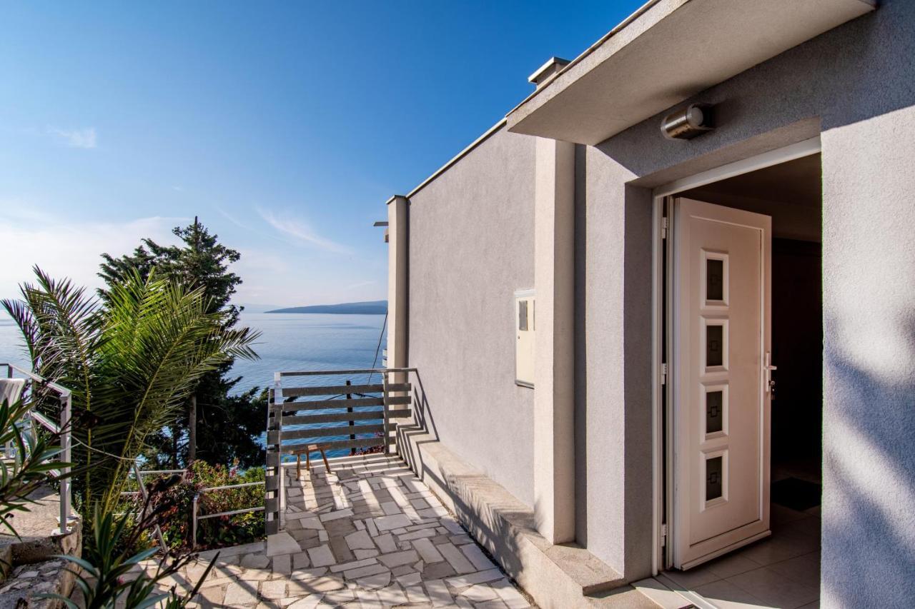 Apartments Tolic Baska Voda Bagian luar foto